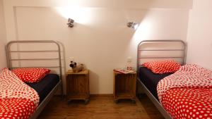 Appartements St Malo Intra-muros duplex 2 chambres Wifi haut debit a 3 min des plages : photos des chambres