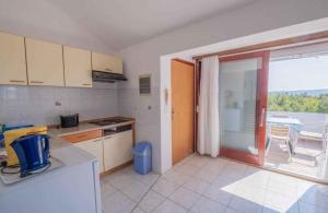 Apartments in Jadranovo 41876 