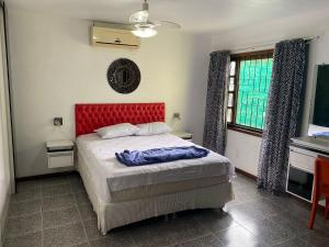 Casarão do Bosque a 200 m da praia | ROUR218