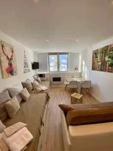 Studio centre village au pied des pistes - 拉富