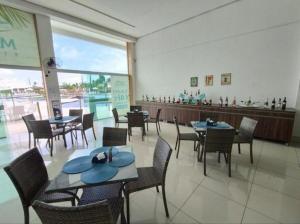 Muro Alto Condomínio Clube Apt 316