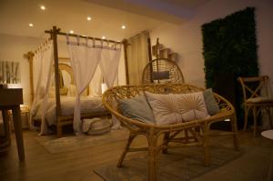 Appartements PARENTHESE LOVE - Bali Mon Amour Suite Balneo SPA Proche Orly-Paris : photos des chambres