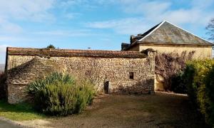 Maisons de vacances La Vieille Ferme: superbe complexe de 3 gites en pierre avec Piscine au coeur du Perigord Noir : photos des chambres