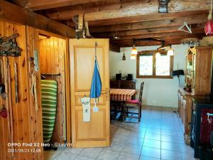 Chalets Chalet de 3 chambres avec jacuzzi jardin et wifi a Le Biot a 7 km des pistes : photos des chambres