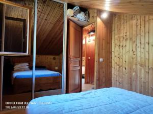 Chalets Chalet de 3 chambres avec jacuzzi jardin et wifi a Le Biot a 7 km des pistes : photos des chambres