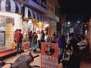 Hanuman Ghat Boutique Stays On Lake Pichola