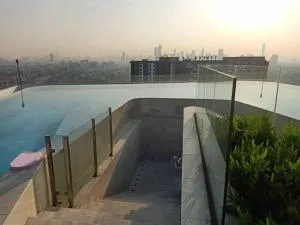 IDEO Tha Phra Interchange - Bangkok Yai