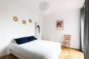 Appartements Nicolas III, parking prive, clim, balcon : photos des chambres