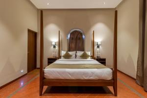 R R Heritage Resort Pure Vegetarian