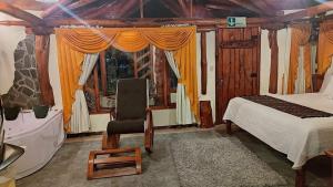 Hotel Maderanegra By Huasicama