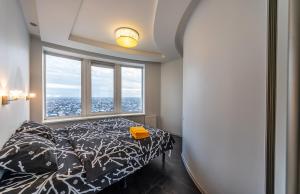 Luxury apartment, Dniprovska embankment26, sokorki