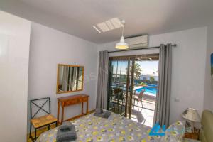 218 - Little Paradise by Villas Now Ltd