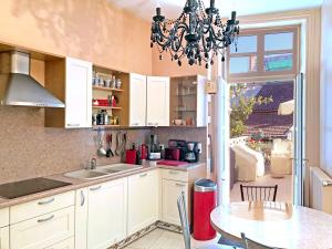 Appartements EXCEPTIONNEL PROPRIETE STANDING 90 m2 PARKING PRIVE BEL EXTERIEUR CENTRE VILLE CLIMATISE : photos des chambres