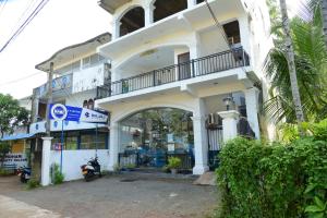 Hope Coner Hikkaduwa