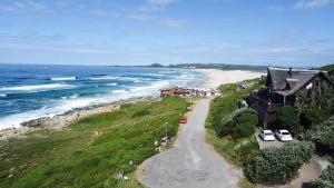 Oyster Bay Beach Lodge