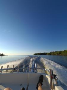 Uusi loma-asunto 4 hengelle hiekkasärkillä