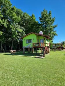 CABAÑAS EN EL DELTA CABAÑA FLOPPY y MORA - 3hvězdičkové hotely ve městě Tigre