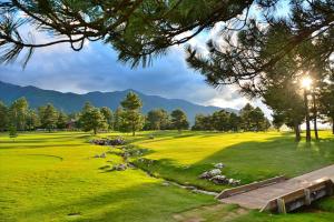 Pirin Golf Boutique Studio