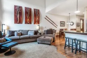 Rolling Ridge 20C - Wildernest - Sentinel Island