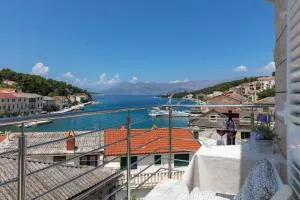 SEAVIEW apartment SPARKLE ISKRA - Povlja, Brač - Novo Selo