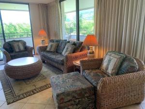 White Sands Beach Condo #324. BIG PATIO!! Ocean and Mountains across from beach!