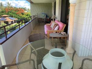 White Sands Beach Condo #324. BIG PATIO!! Ocean and Mountains across from beach!