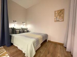 Cozy Home Jekaba Apartment, old town, self check-in