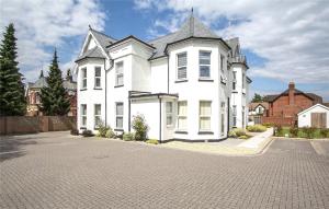 Holiday home near train station