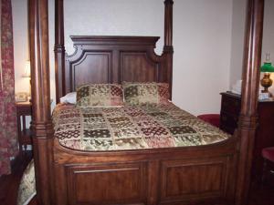 Standard Family Room room in Inn at the Old Silk Mill
