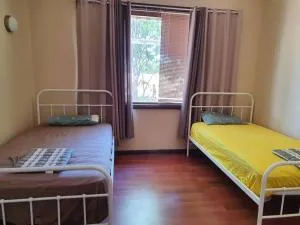 Three bedroom double lounge large house, sleeps 6 - ناراركورت