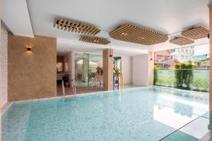 The Riski Hotel at Bangphlat Station SHA