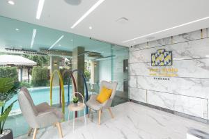 The Riski Hotel at Bangphlat Station SHA