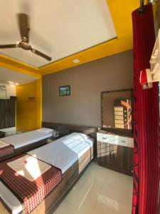 APURBA GUEST HOUSE