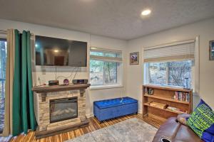 First-Floor Wintergreen Resort Condo with Balcony