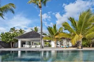 三色蓝别墅 - 圣吉尔莱班