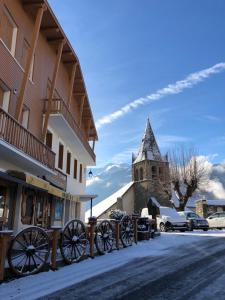 Appartement rez de jardin montée de l alpe d Huez