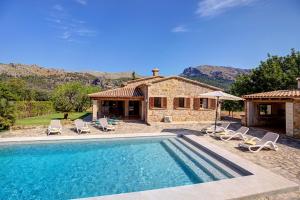 Villa Varitx Cerda by Sealand Villas