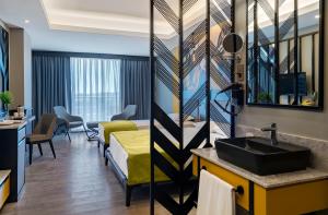 Arnor De Luxe Hotel & Spa