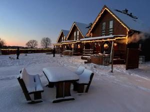 Cztery Czaple - całoroczne domki wczasowe na Kaszubach