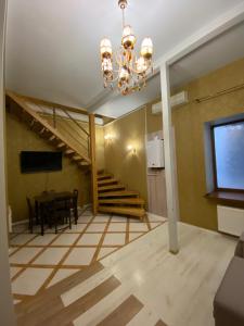 Двухуровневая квартира на Дерибасовской