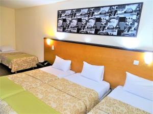 Hotels Euro Hotel Paris Creteil : Chambre Triple