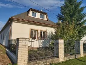 Chalupa u Valiky - Svätý Peter