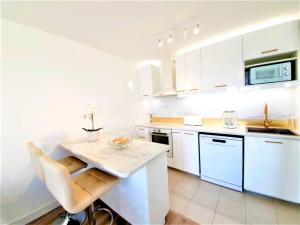 Appartements Sublime Appartemt 5 min Disneyland/Vallee Village/Val d'europe : photos des chambres