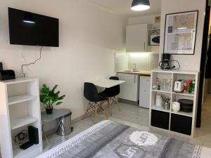 Appartements Nimes studio parking Dhuoda : photos des chambres