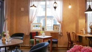 7 Rooms Hotel & Cafe - 30mins from Disneyland - 2hvězdičkové hotely ve městě Tokio