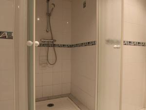 Maisons de vacances Gite Vernassal, 5 pieces, 7 personnes - FR-1-582-306 : photos des chambres
