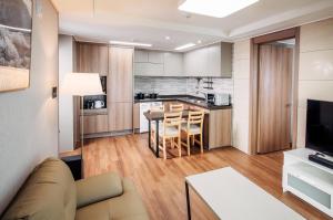 Risen Ocean Park Hotel