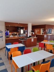 Hotels ibis budget Nuits Saint Georges : photos des chambres