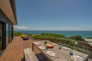 Hosts on the Coast Ātaahua. - Matarangi