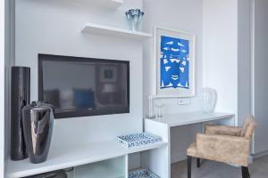 Skye Exclusive service